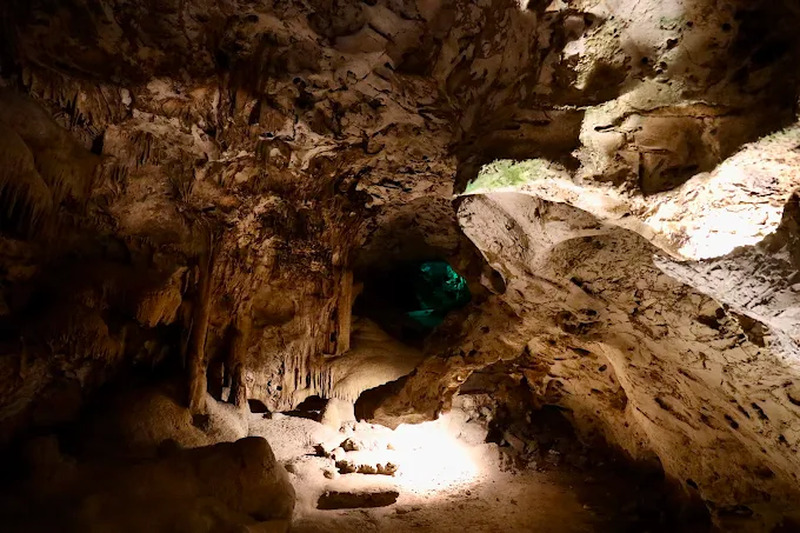Hato cave